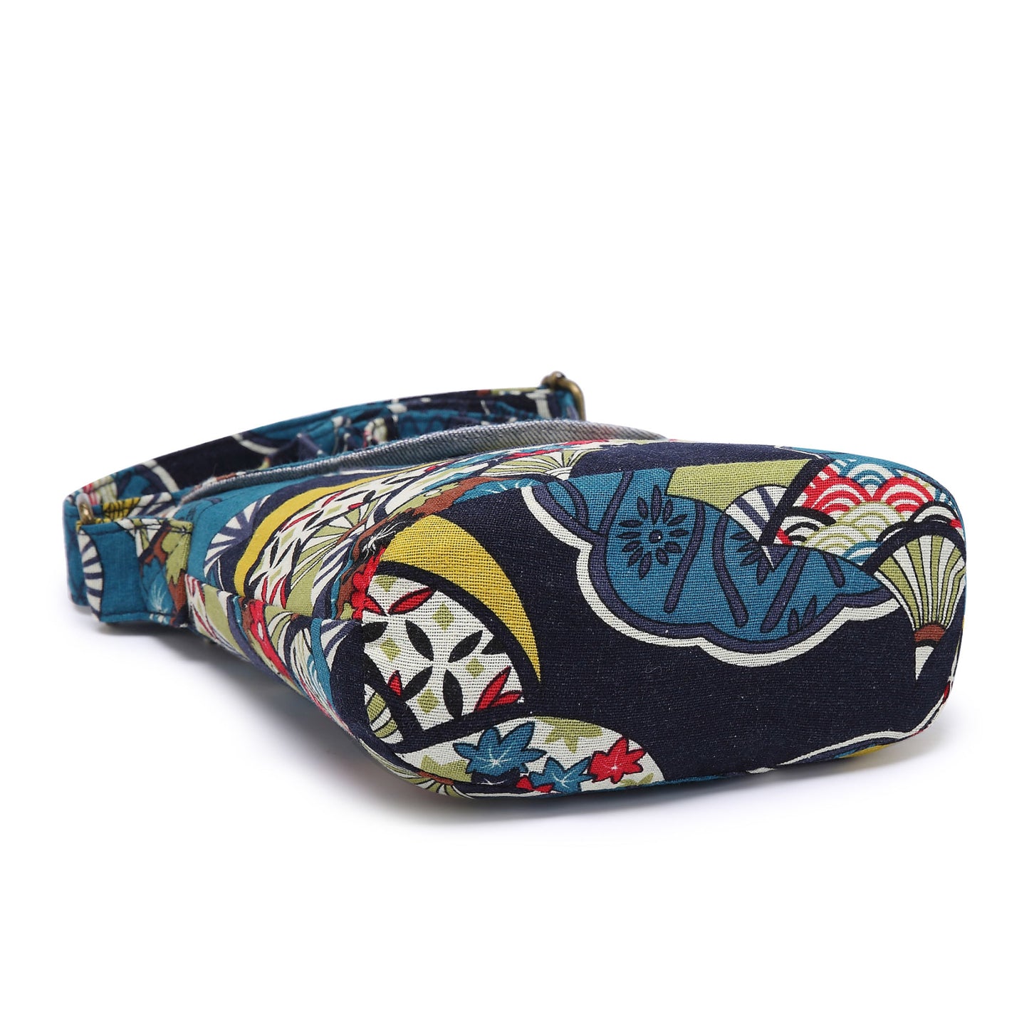 Vintage Floral Print Fabric Women's Crossbody Bag, Ethnic Style Bucket Purse with Flap