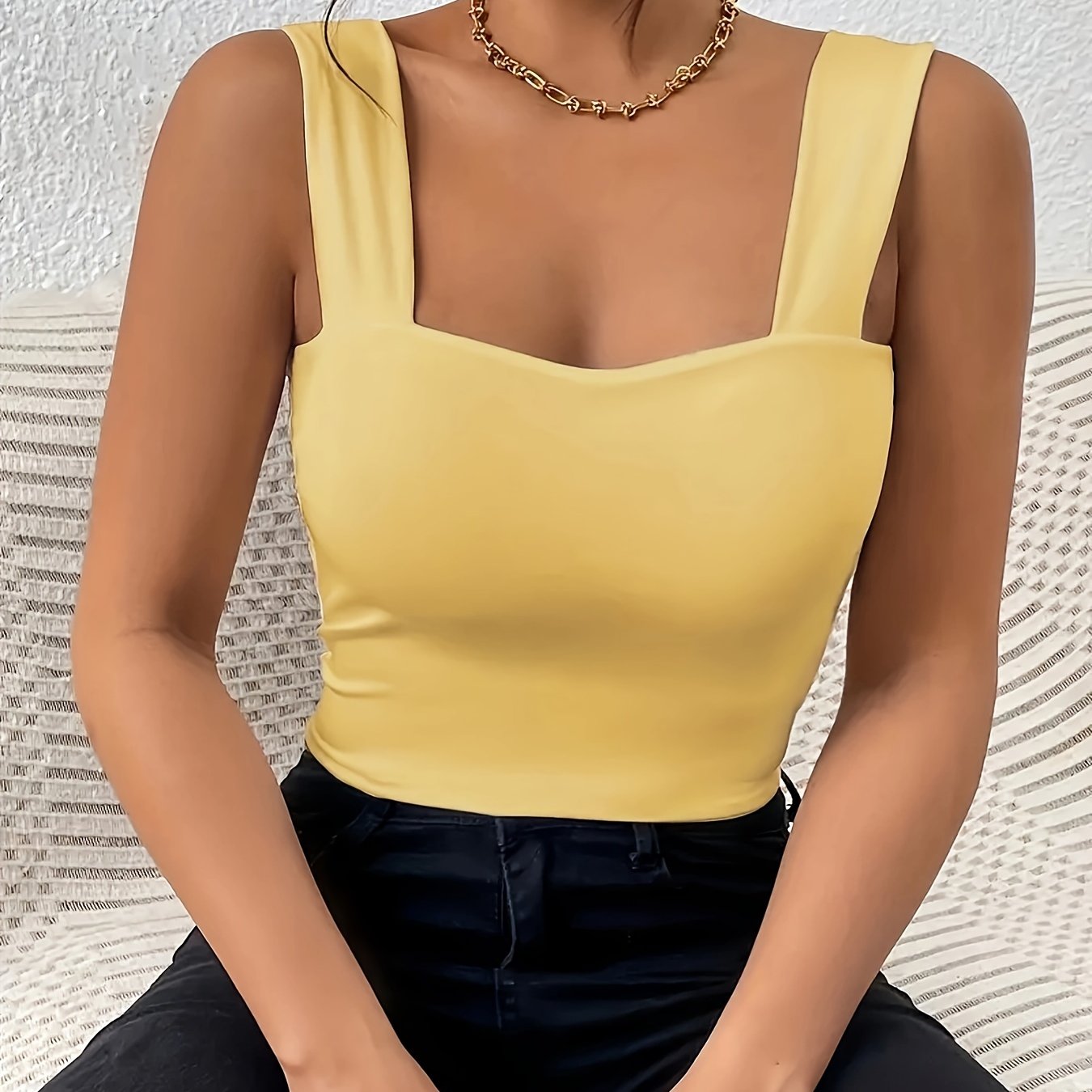 Stretchy Women's Crop Tank Top - Casual Everyday Essential - Soft, Breathable, Sleeveless, Solid Color, Comfortable, Relaxed Fit, Women's Clothing