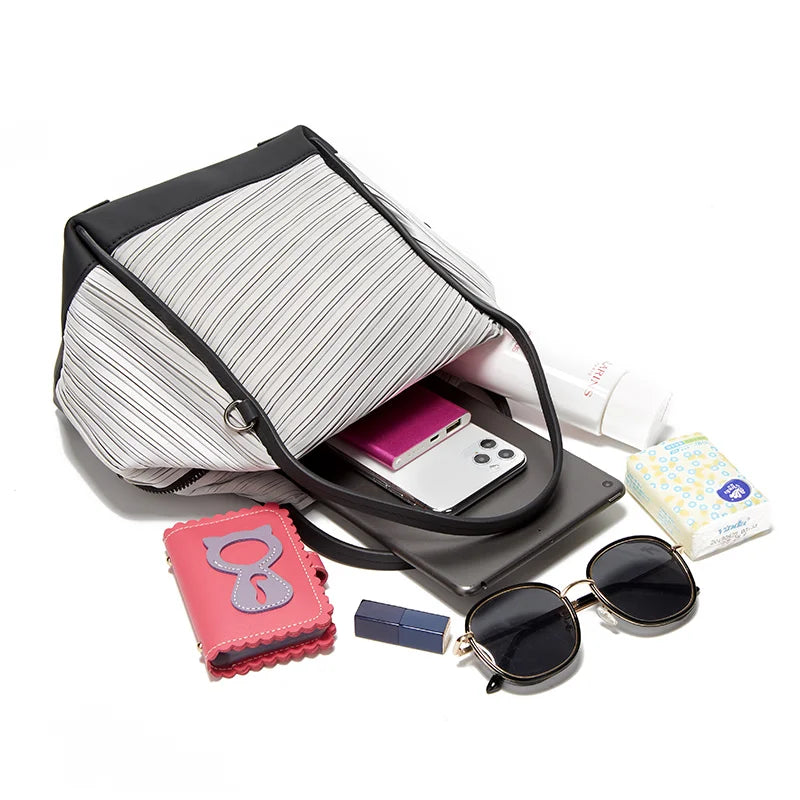 Women Bag Luxury Design Handbag Fashion Storage Bag Women's Lightweight Nylon Shoulder Bag Crossbody Bag Large Capacity Handbags