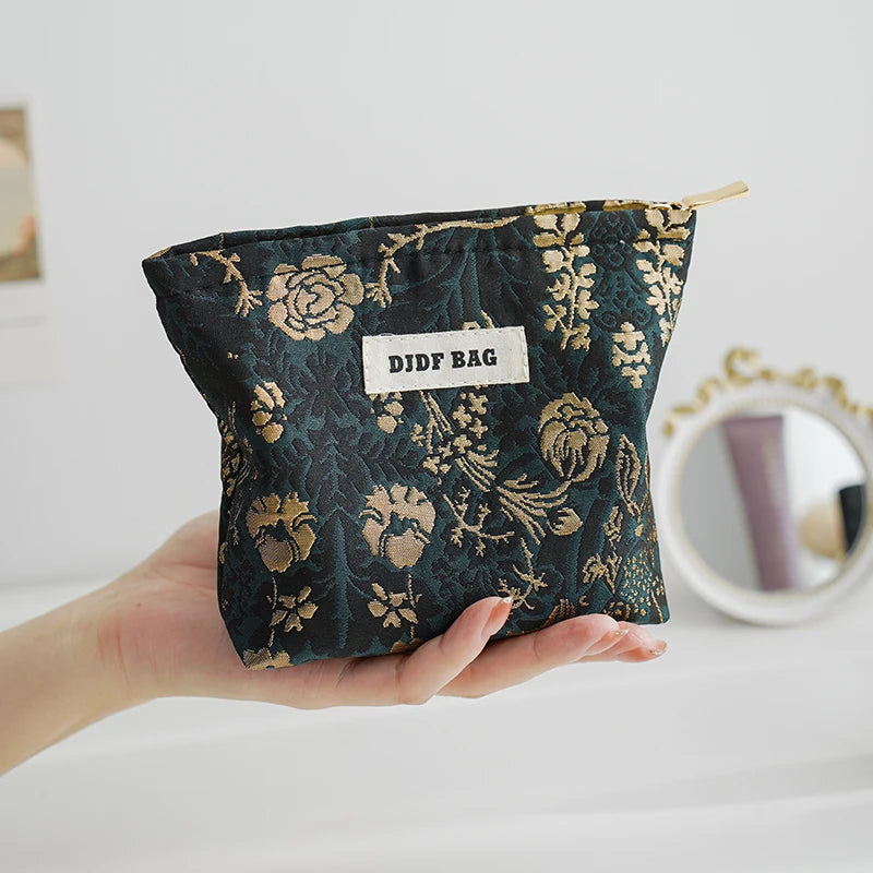 Women's Makeup Bag Noble Printed Gold Flowers Large Capacity Lipstick Air Cushion Storage Bag Portable Travel Toiletry Bag