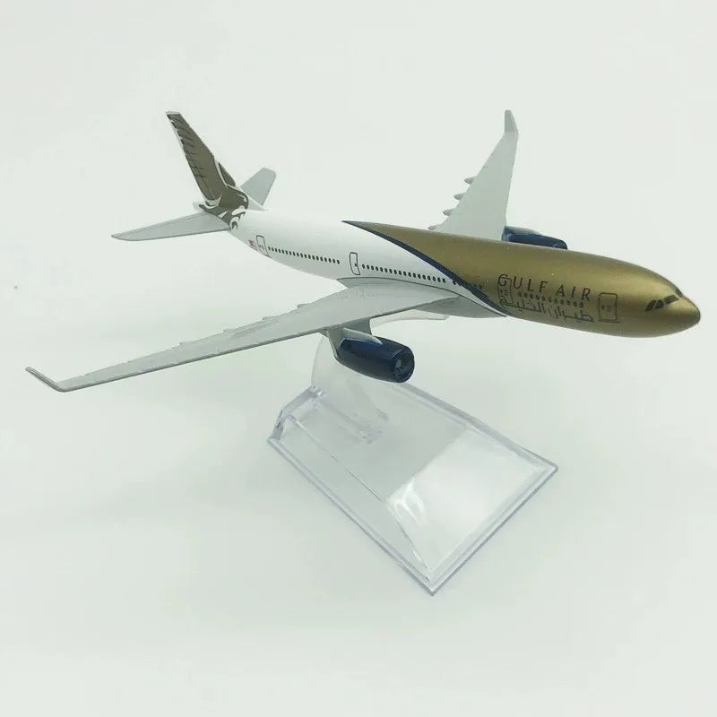 Scale 1:400 Metal Aircraft Replica Gulf Air A330 Airplane Diecast Model Aviation Plane Collectible Toys for Boys