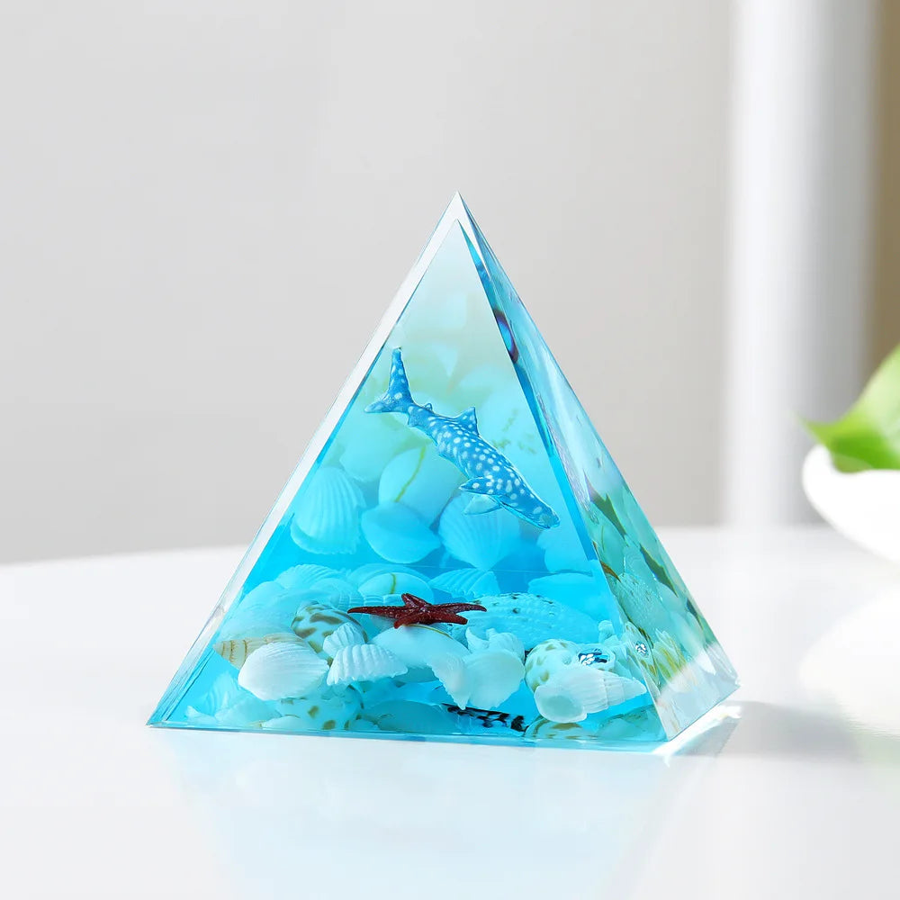 Cute Pyramid Turtle Jellyfish Shark Shell Epoxy Resin Desk Ornaments Children Bedroom Room Decoration for Kids Gift Glow Night