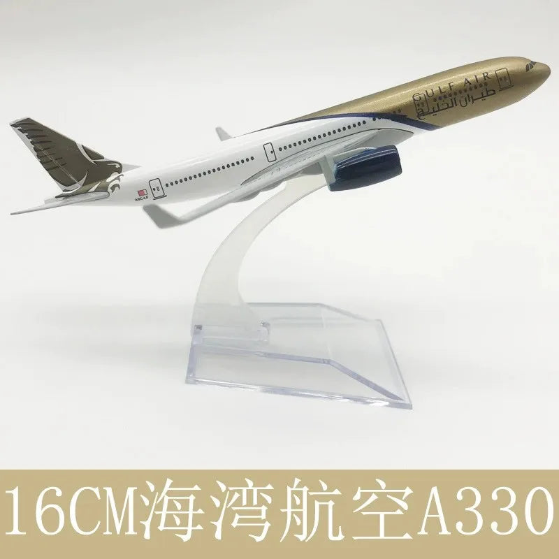 Scale 1:400 Metal Aircraft Replica Gulf Air A330 Airplane Diecast Model Aviation Plane Collectible Toys for Boys