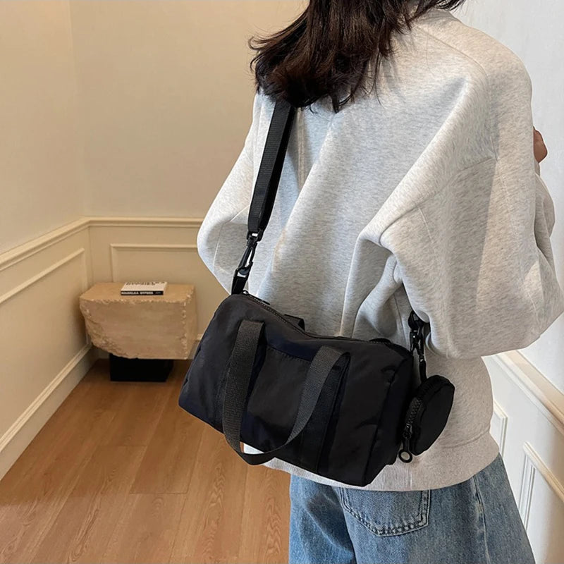 1pcs Large Capaci Bag Women's Nylon Crossbody Shoulder Bag Versatile Commuting Handbag Pillow Design Single Shoulder Bag