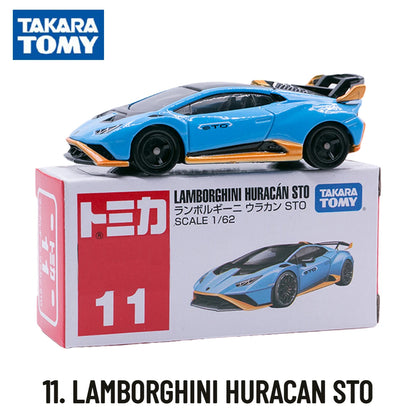 Takara Tomy Tomica Classic 1-30, NISSAN KICKS Scale Car Model Replica Collection Xmas Gift Toys for Boys