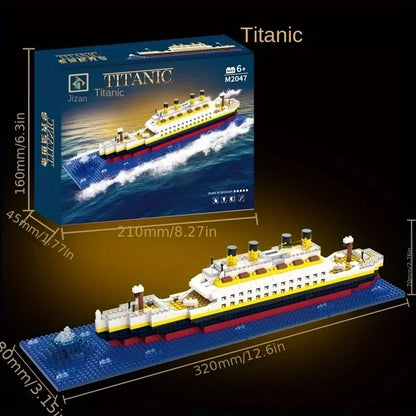 Titanic cruise ship small particle assembly building blocks male and female couples male and female gifts boutique decoration