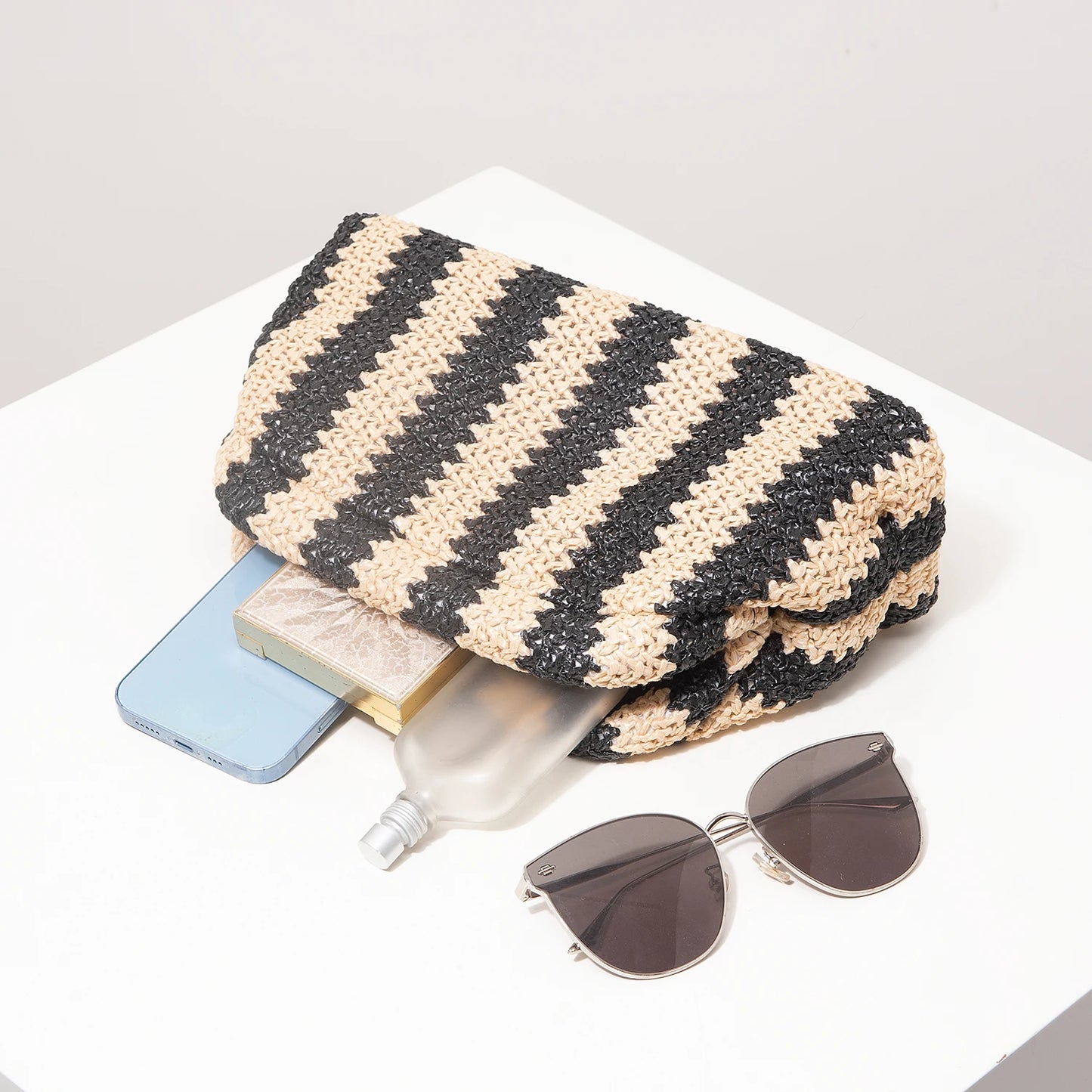Striped Contrasting Color  Knitted Ladies Clutch Bag，Boho Beach Bags For Women，Travel Must Haves，Vacation Outfits Women，Prom Bag