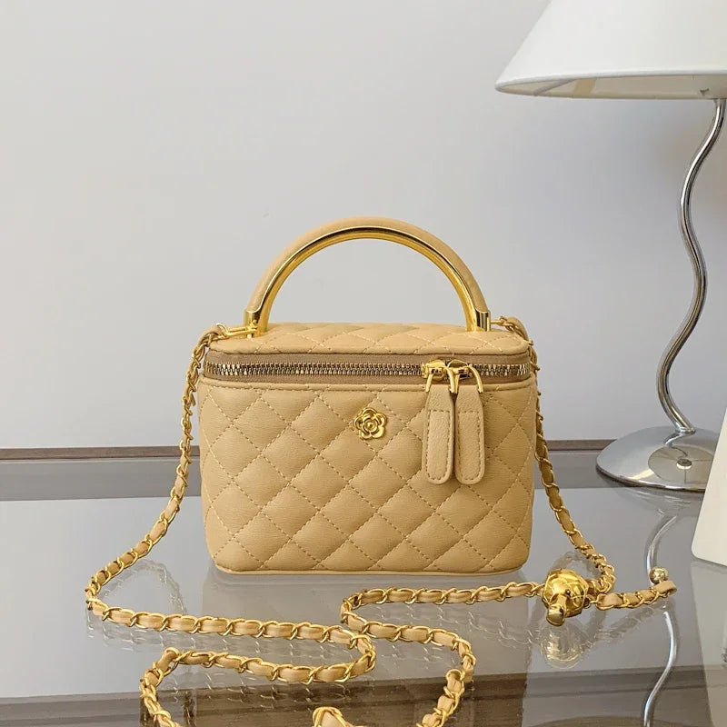 2025 New Women's Large Capacity Diamond Grid Single Shoulder Diagonal Cross Hand-held Small Square Bag, Famous Luxury Designer