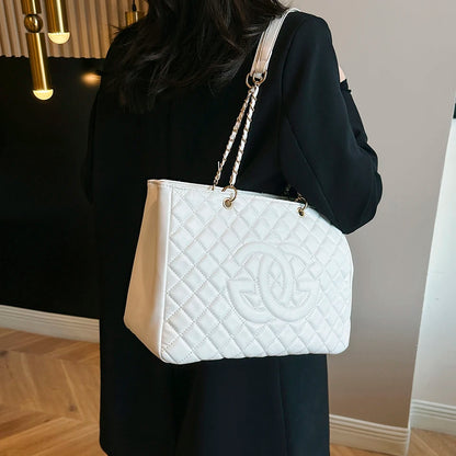 Paris Fashion Zipper Shoulder Bag Women's High-Quality Leather Crossbody Bag Classic And Trendy Handbag