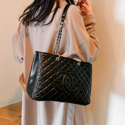 Paris Fashion Zipper Shoulder Bag Women's High-Quality Leather Crossbody Bag Classic And Trendy Handbag