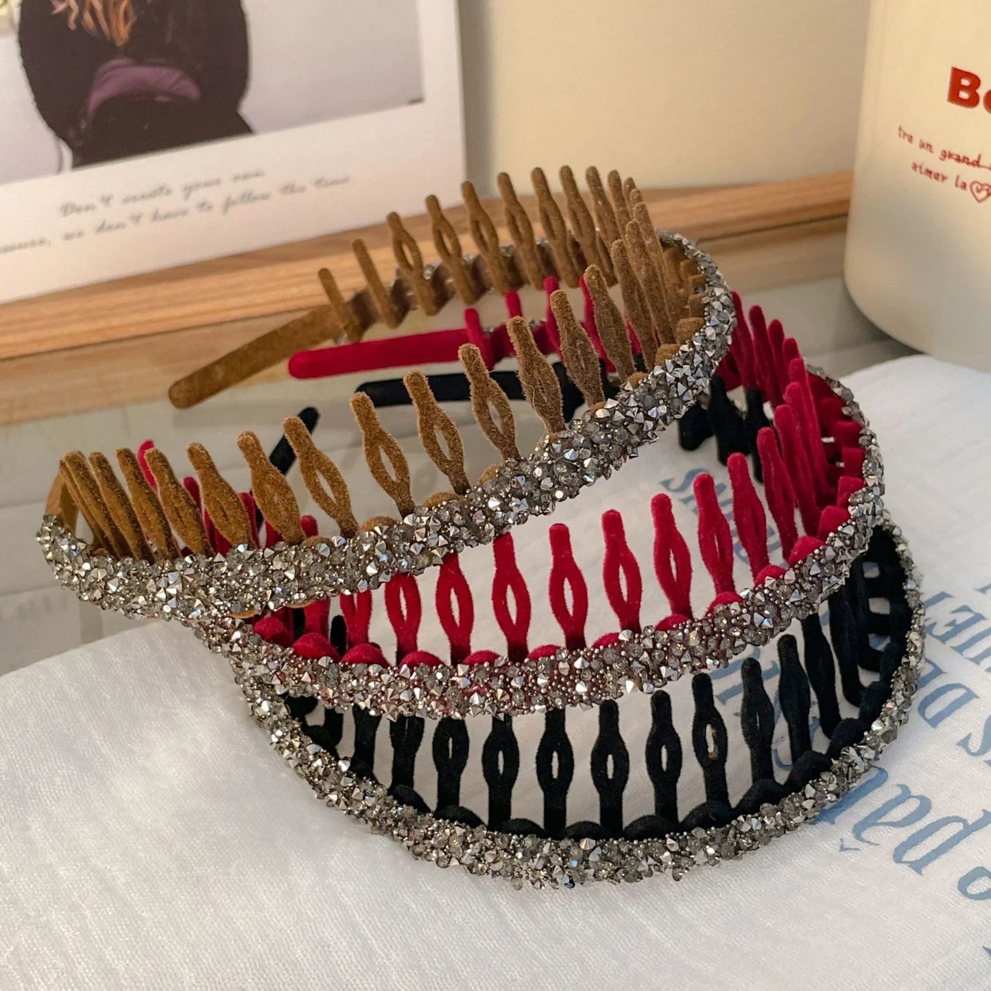 2023 Korea Fashion Simple Crystal Headbands Women New Velvet Rhinestone Face Wash Hairbands Hair Hoop Bezel Hair Accessories