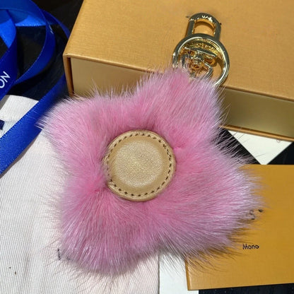 2025 new handmade cartoon plush keychain three-dimensional exquisite cute bag pendant couple model