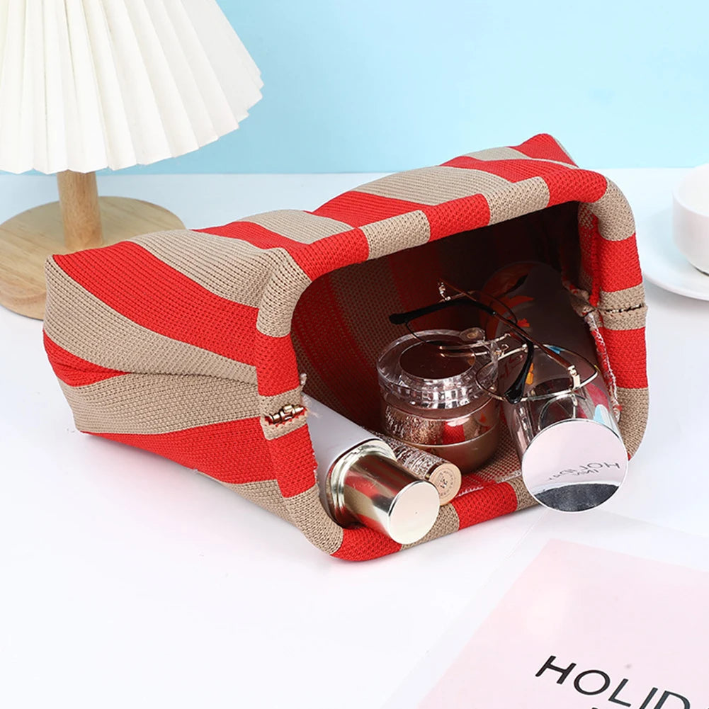 Summer Beach Bag Clutch Purses for Women Woven Crochet Handbags Dumpling Hobo Colorblock Bag Bohemian Ruched Purses Knit Clutch