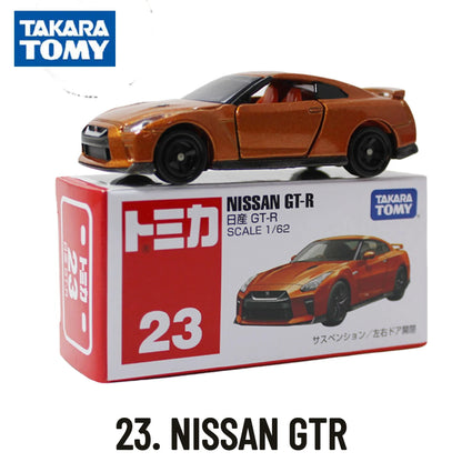 Takara Tomy Tomica Classic 1-30, NISSAN KICKS Scale Car Model Replica Collection Xmas Gift Toys for Boys
