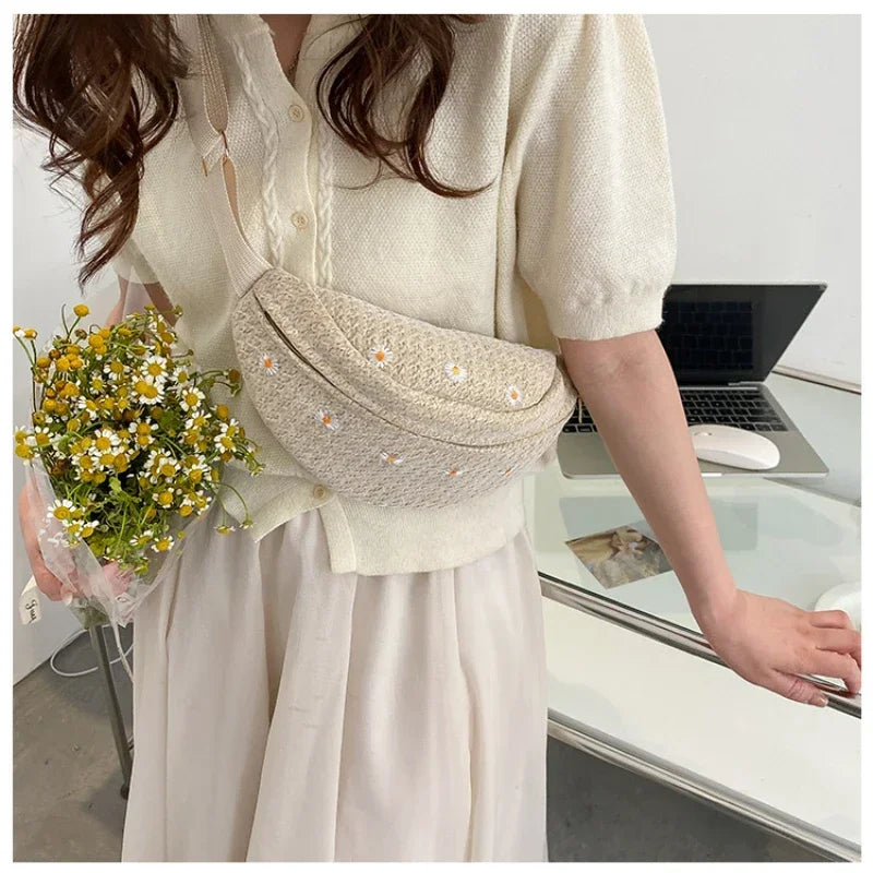 Women's Waist Bag Straw Woven Ladies Shoulder Crossbody Bags for Women 2025 Summer Fanny Pack Fashion Phone Female Chest Bag