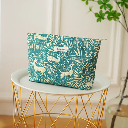 Women's Makeup Bag Noble Printed Gold Flowers Large Capacity Lipstick Air Cushion Storage Bag Portable Travel Toiletry Bag