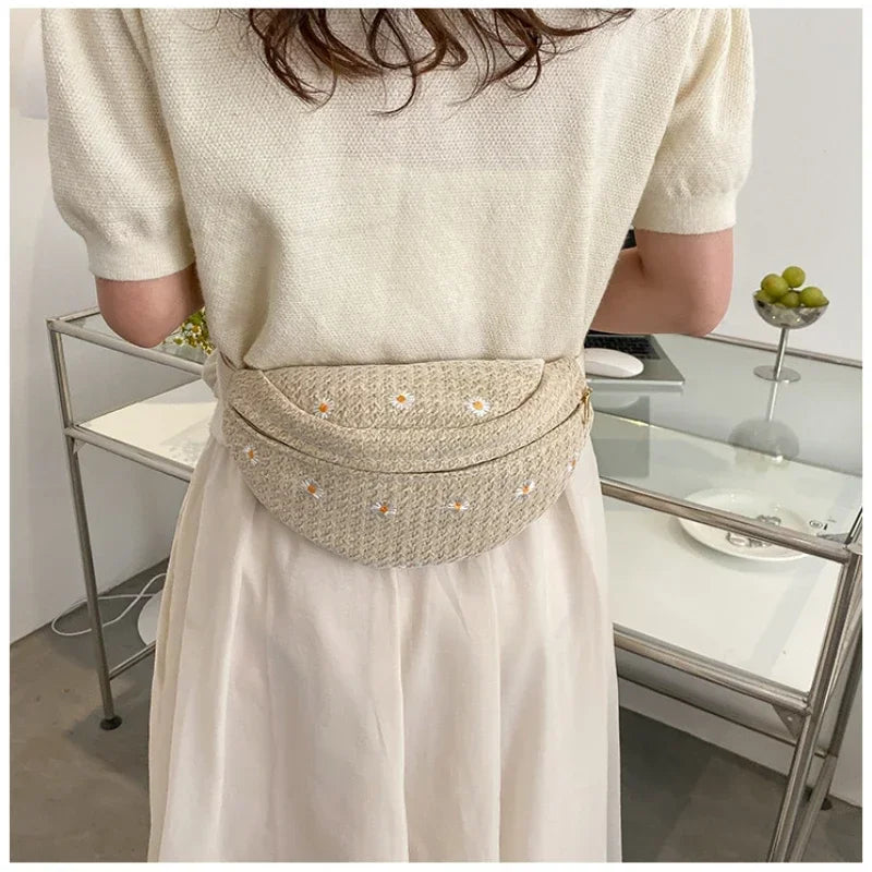 Women's Waist Bag Straw Woven Ladies Shoulder Crossbody Bags for Women 2025 Summer Fanny Pack Fashion Phone Female Chest Bag