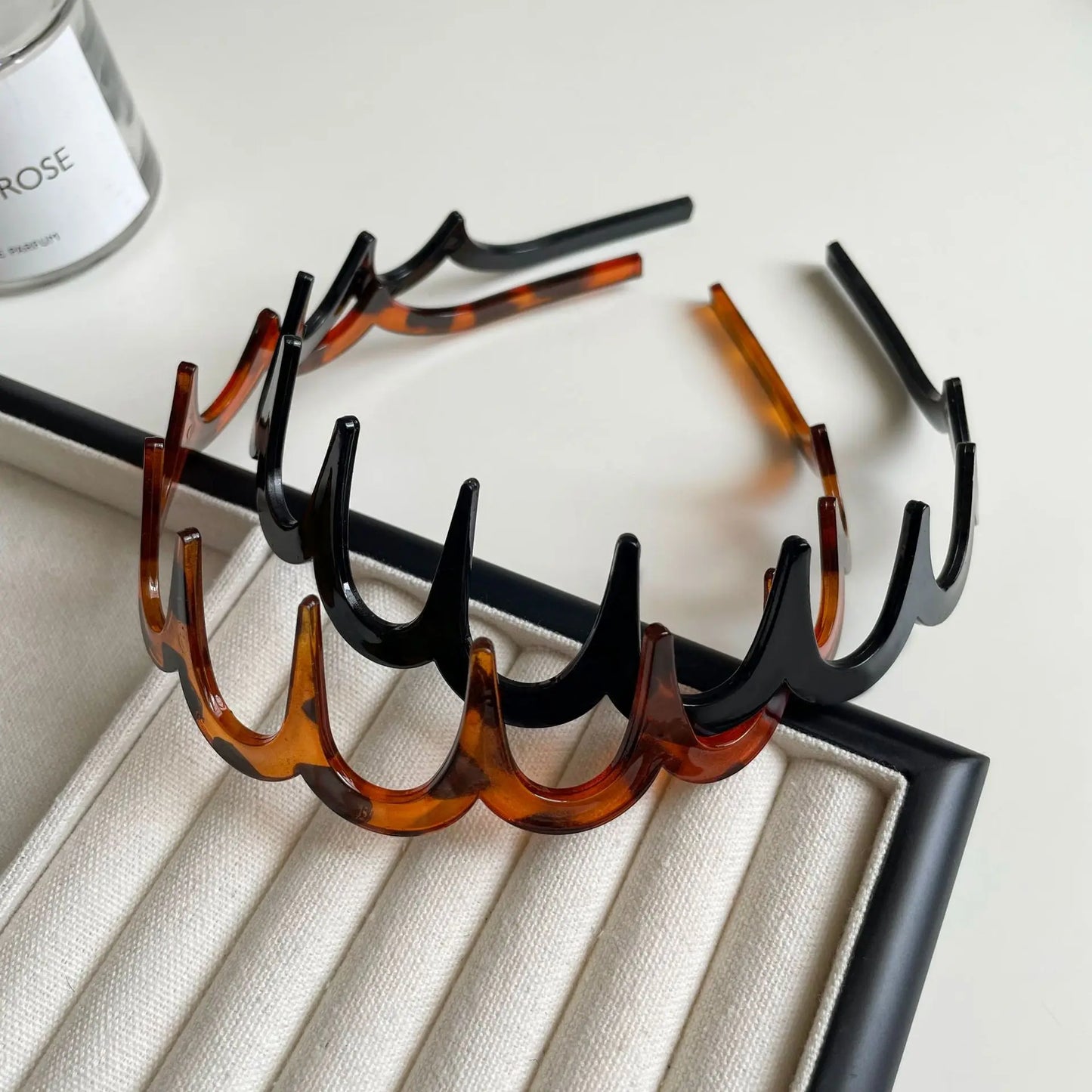 2PCS Fashion Wave Headbands for Women Solid Color Toothed Non-slip Hair Bands Girl Face Wash Sports Hairbands Hair Accessories