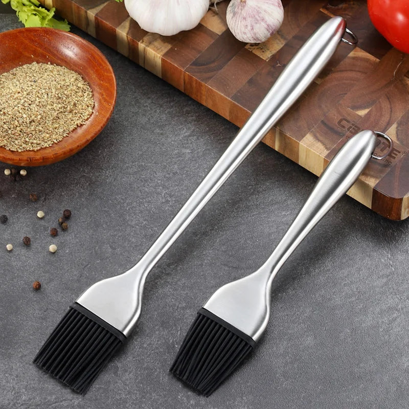 Silicone Kitchen Oil Brush BBQ Grill Basting Brush Barbecue Cooking Brush Silicone Pastry Brush for Baking Grill BBQ Accessories