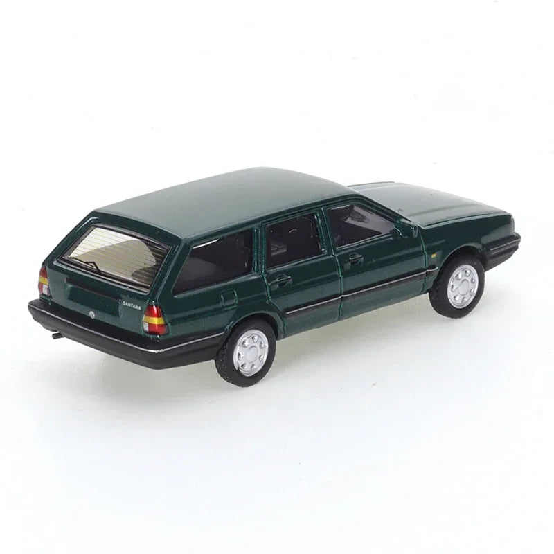XCARTOYS Miniature Model Alloy Diecast Automotive Model 1/64 SANTANA Wagon Y22-01 Car Kids Xmas Gift Toys for Boys